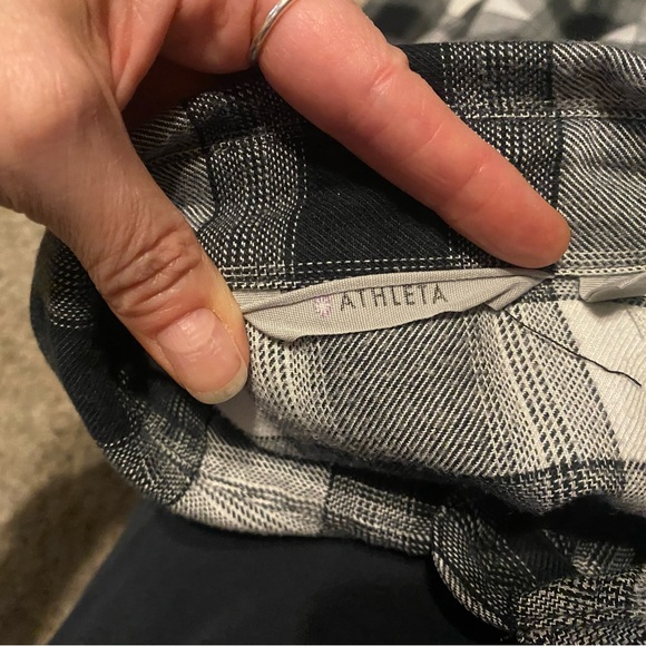 Athleta plaid flannel - Picture 6 of 13